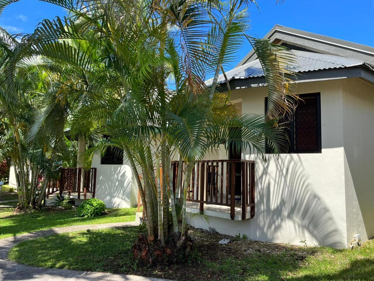 Tradewinds Villas Port Vila Exterior photo