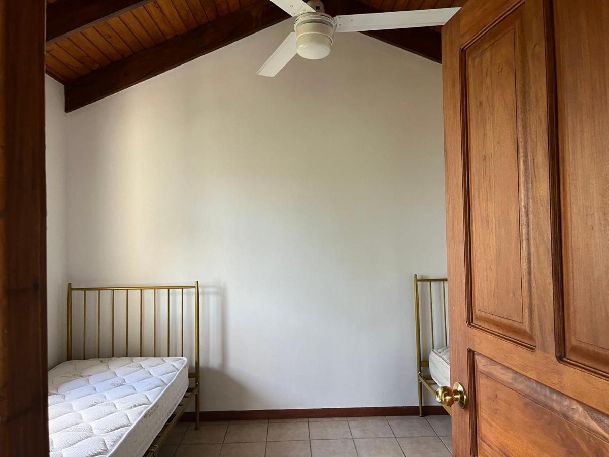 Tradewinds Villas Port Vila Exterior photo